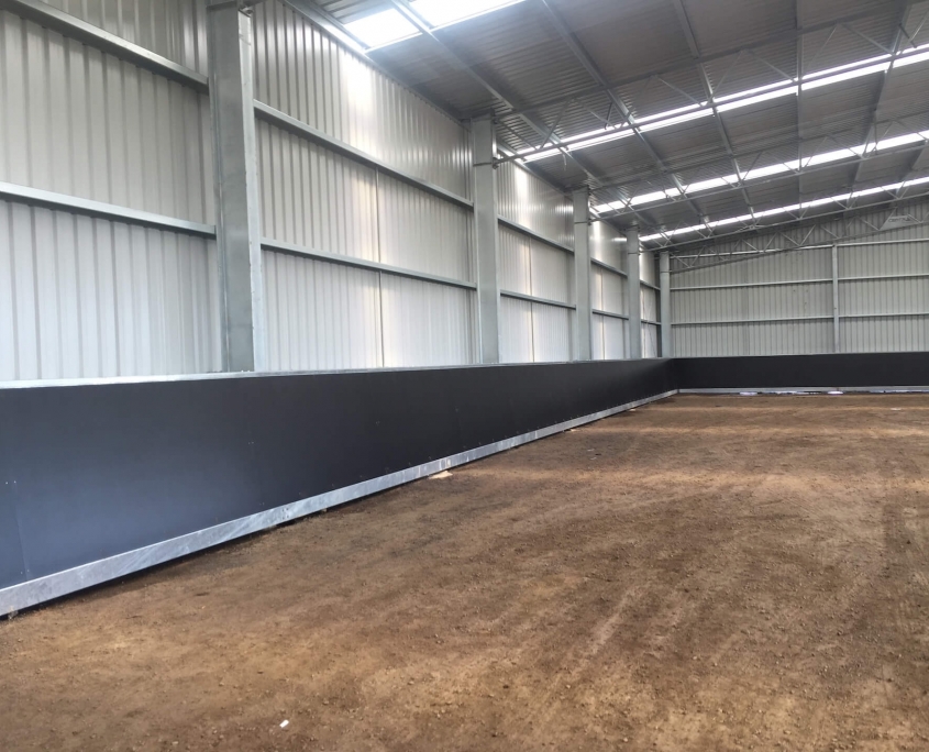 Round/Day Yards - RG Custom Built Sheds &amp; Stables